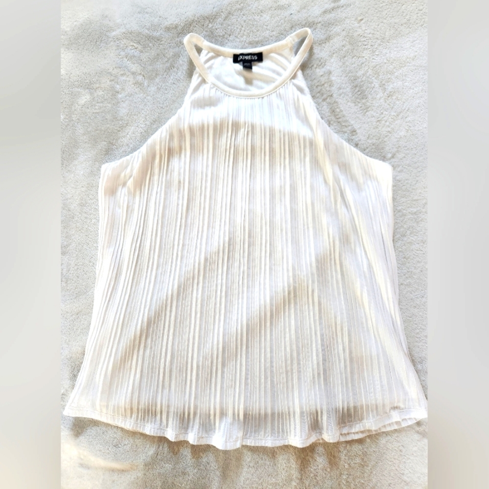 Ribbed Sleevless Loose Fitted Top